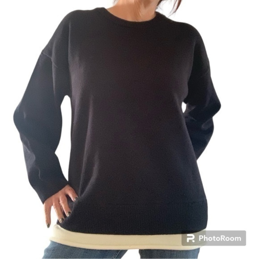 APRICOT|| BLACK SOFT SWEATER || OVERSIZE|| NWOT